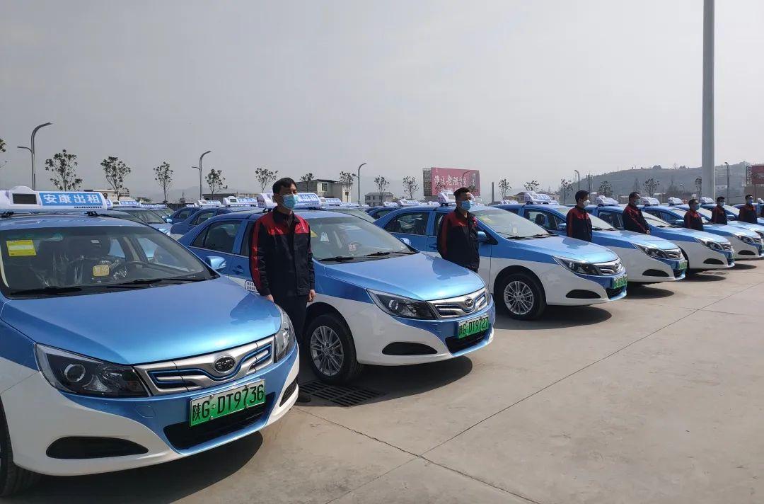 LED車載顯示屏和普通LED顯示屏的區(qū)別，選擇要慎重！(圖1)